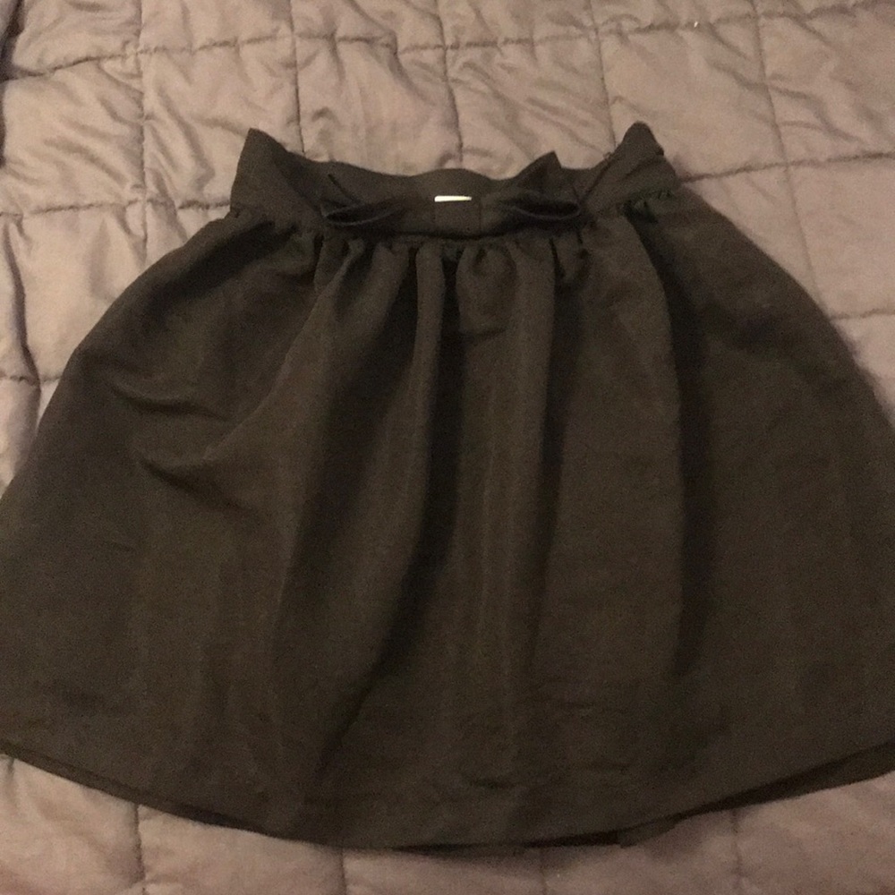 Urban outfitters skirt with bow and pockets